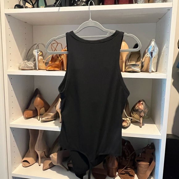 Black one piece with cut out from Lulu's - Picture 4 of 4